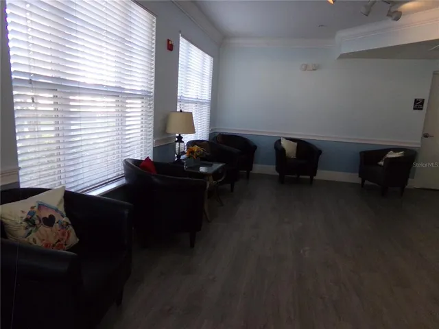 $2,000 | 154 Tuskawilla Road, Unit 204, Winter Springs, FL 32708