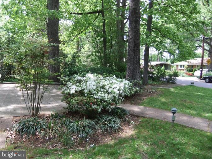 6306 Dahlonega Road Bethesda, MD 20816 - Photo 6 of 16 Exterior #2
