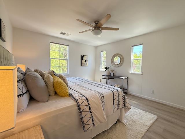 9639 Camassia Way San Ramon, CA 94582 - Photo 32 of 67 a bedroom with a bed and window