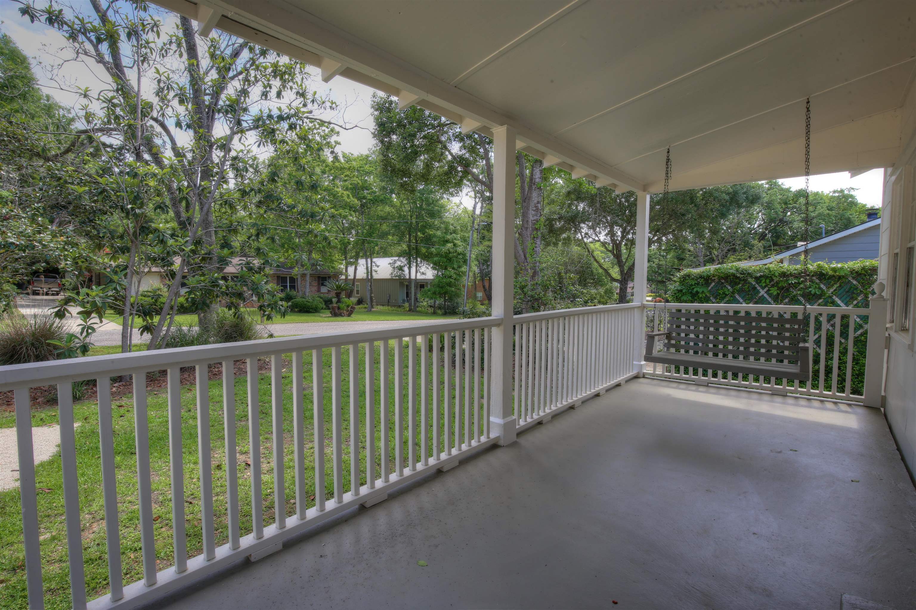 156 Ettle Street Fairhope, AL 36532 - Photo 11 of 13