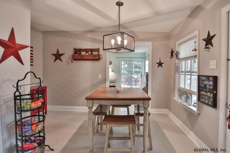 36 Spring Avenue Colonie, NY 12110 - Photo 19 of 61 Photo 19
