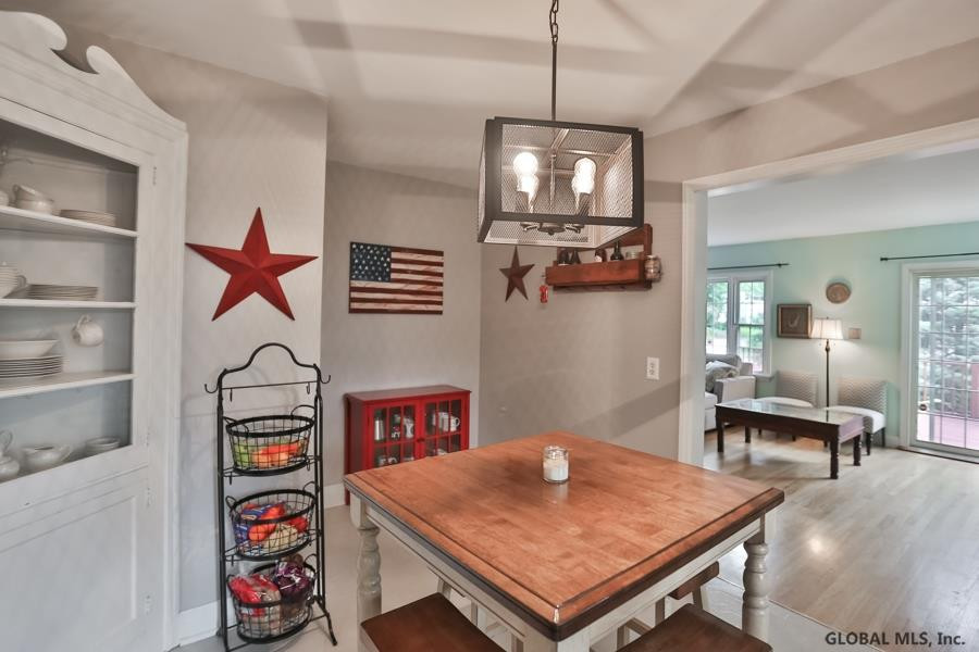 36 Spring Avenue Colonie, NY 12110 - Photo 20 of 61 Photo 20