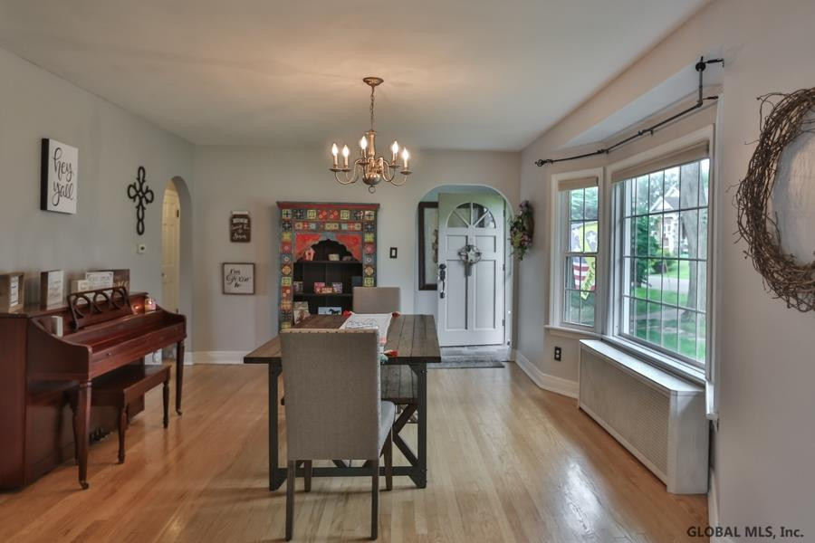 36 Spring Avenue Colonie, NY 12110 - Photo 8 of 61 Photo 8