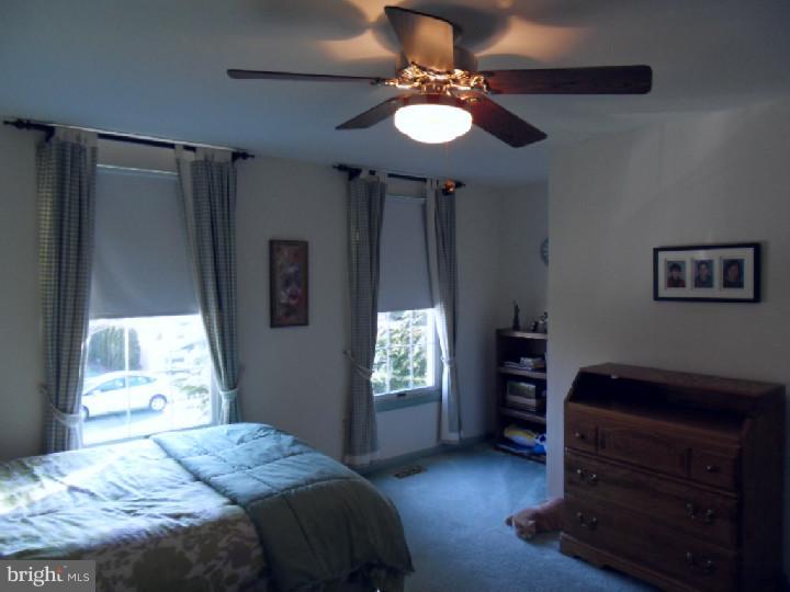 183 Bateman Road Langhorne, PA 19047 - Photo 13 of 19 Gallery Image 13