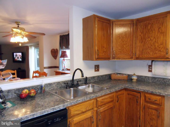183 Bateman Road Langhorne, PA 19047 - Photo 8 of 19 Gallery Image 8