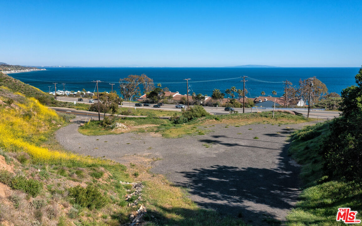 6445 Latigo Canyon Road Malibu, CA 90265 - Photo 3 of 5 a view of a ocean with beach