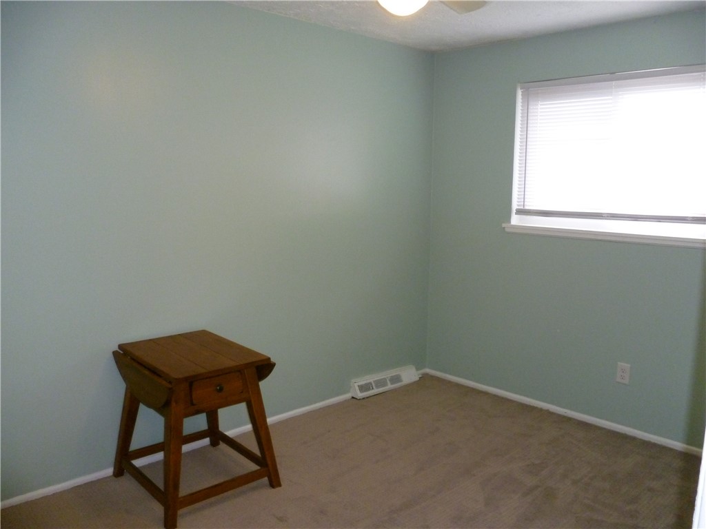 138 Fox Run Gates, NY 14606 - Photo 26 of 40