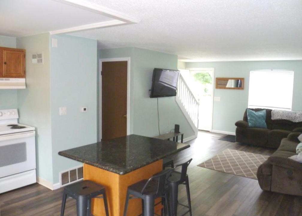 138 Fox Run Gates, NY 14606 - Photo 9 of 40