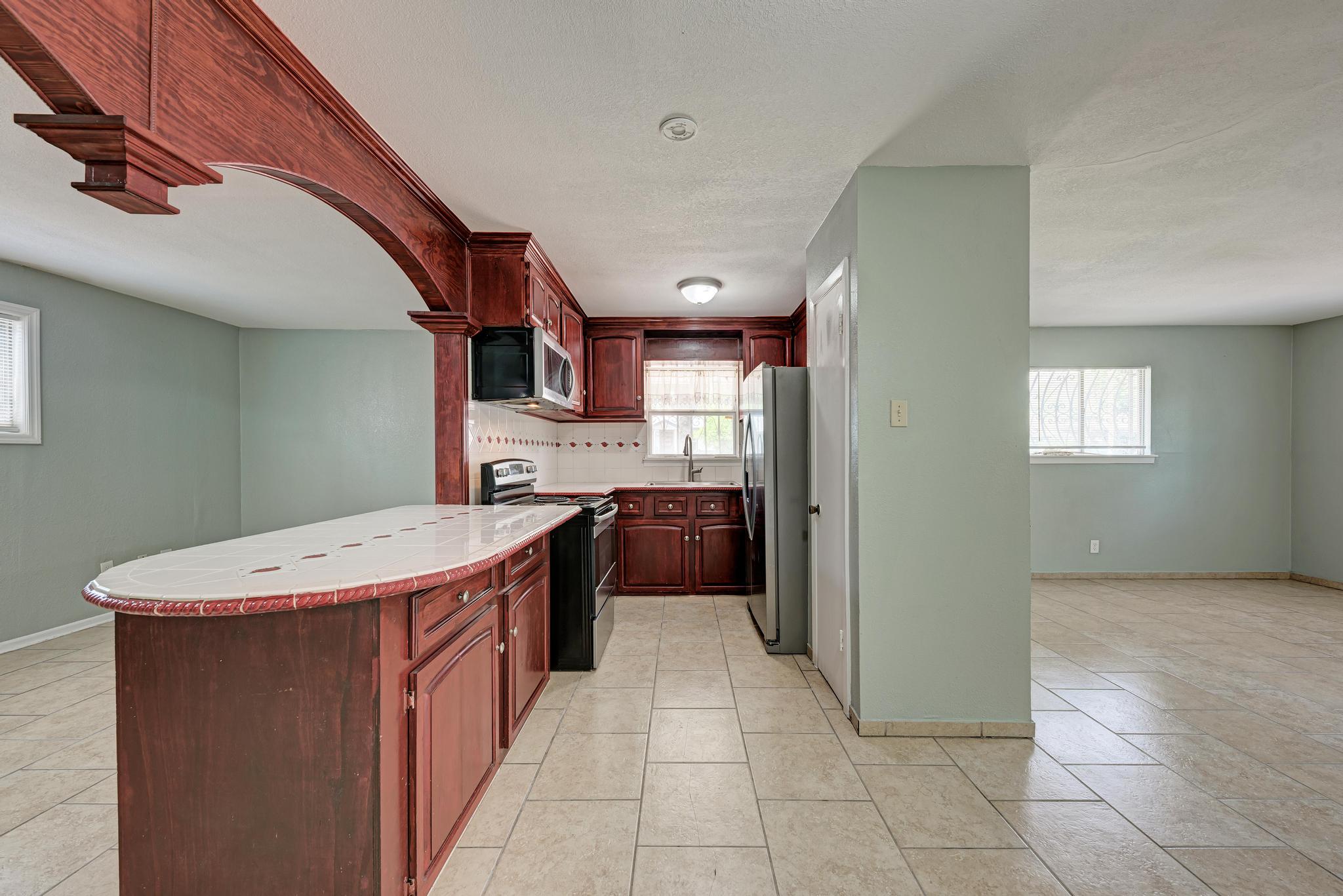 4701 Bandera Road Austin, TX 78721 - Photo 12 of 37