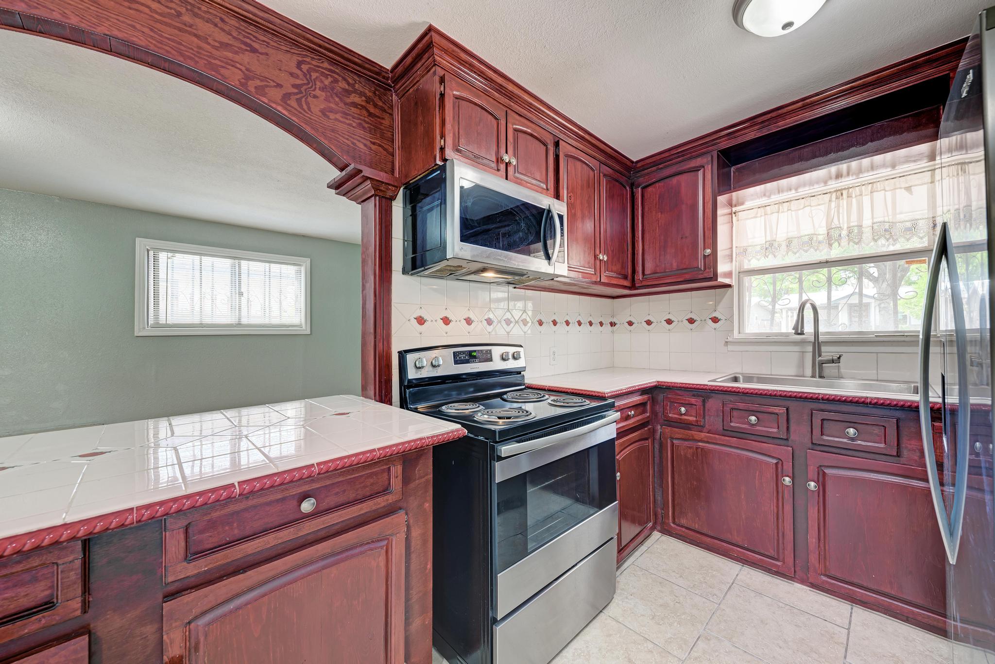 4701 Bandera Road Austin, TX 78721 - Photo 14 of 37