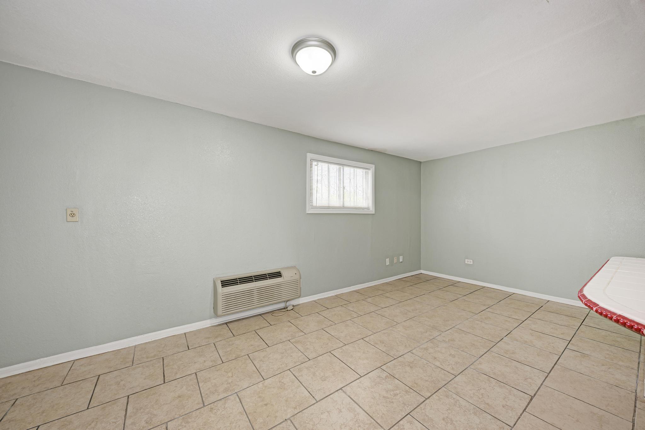4701 Bandera Road Austin, TX 78721 - Photo 16 of 37