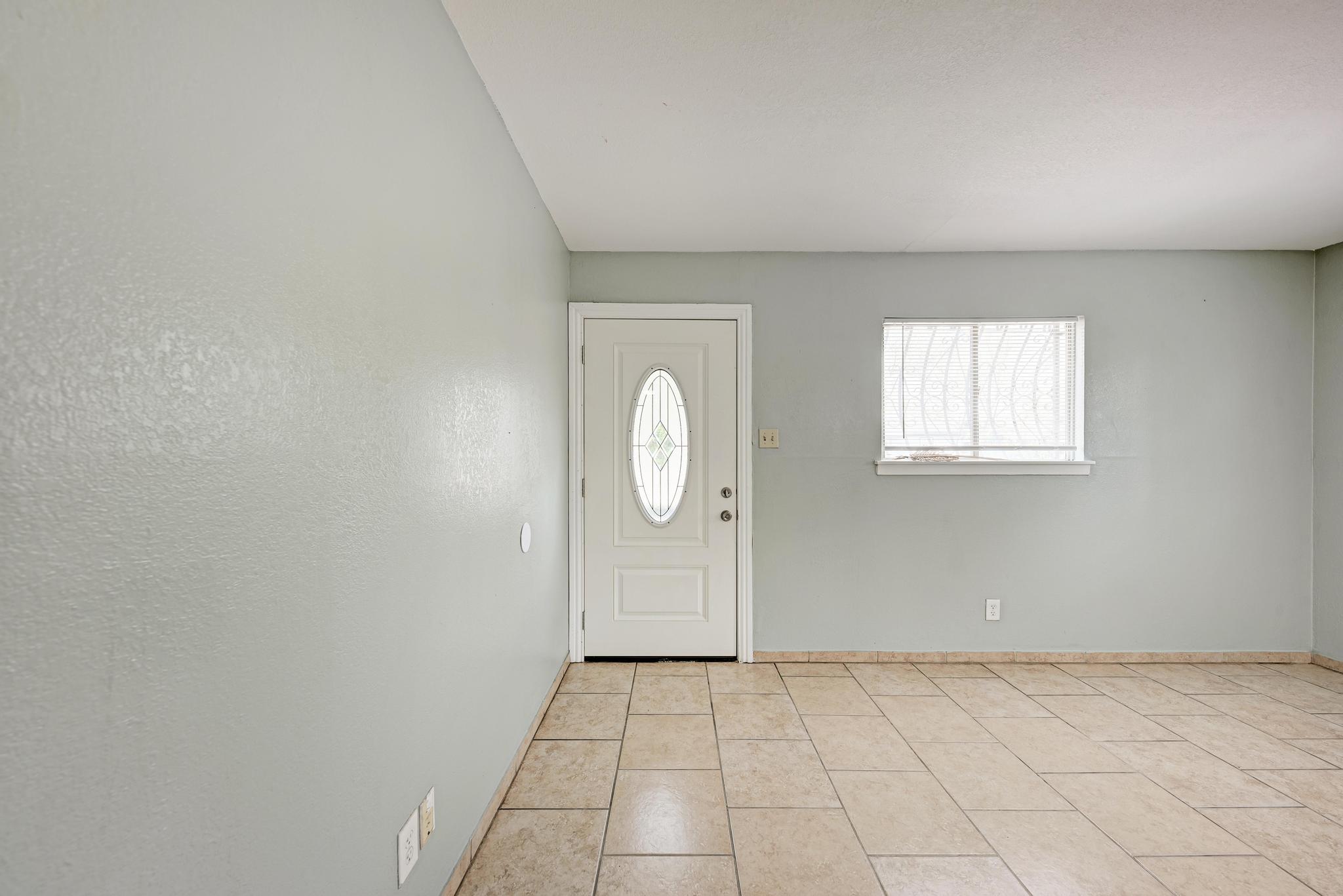 4701 Bandera Road Austin, TX 78721 - Photo 5 of 37