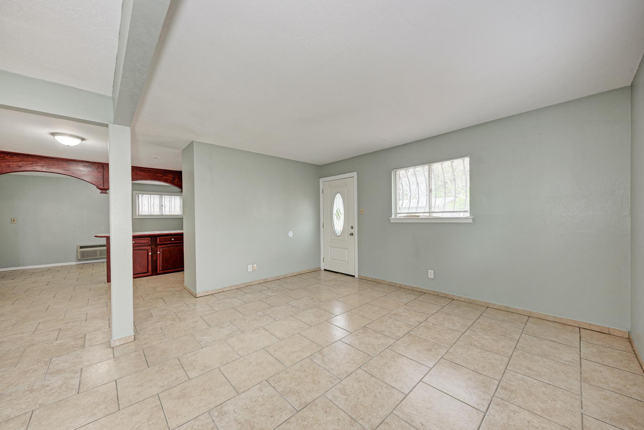 4701 Bandera Road Austin, TX 78721 - Photo 8 of 37