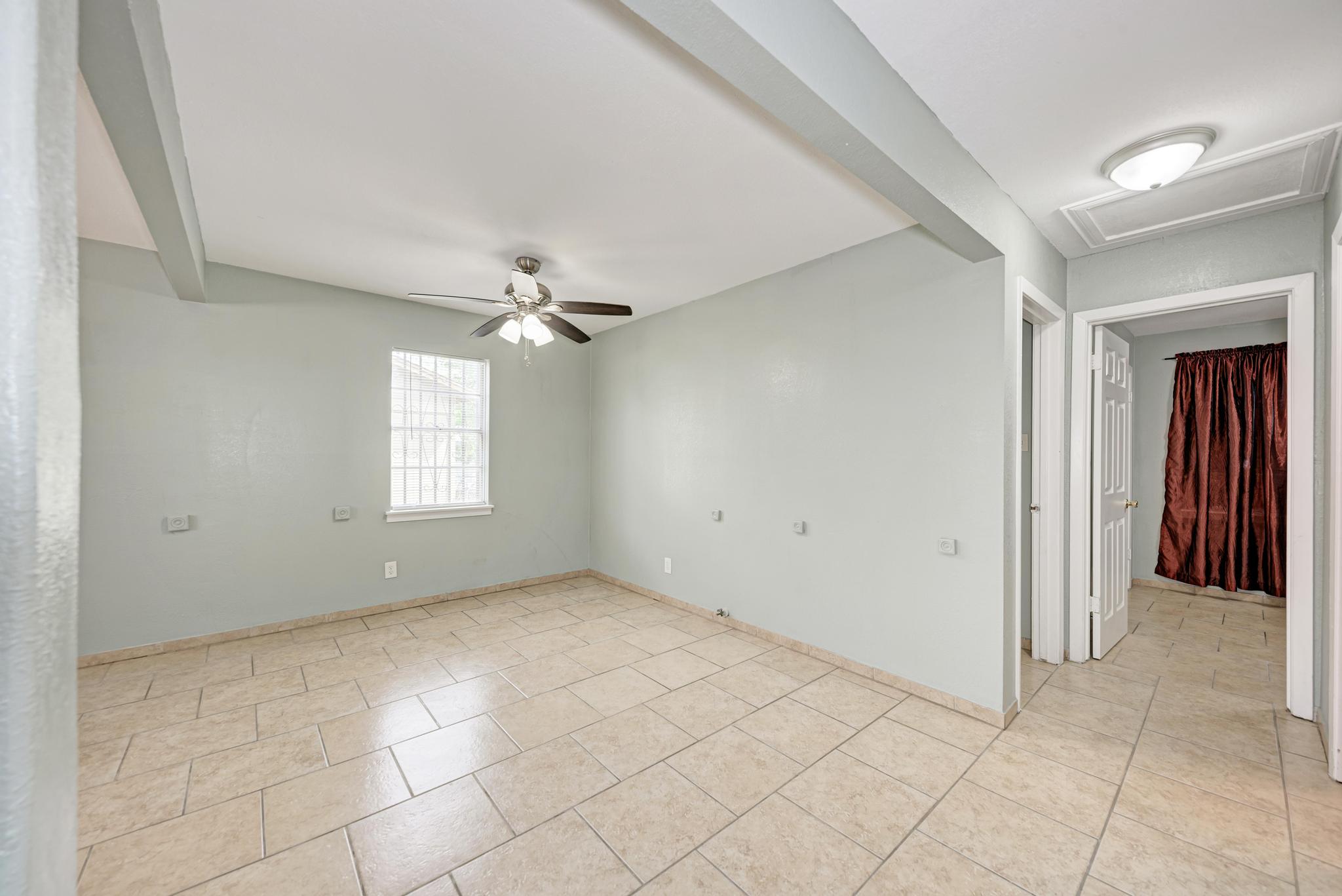 4701 Bandera Road Austin, TX 78721 - Photo 9 of 37