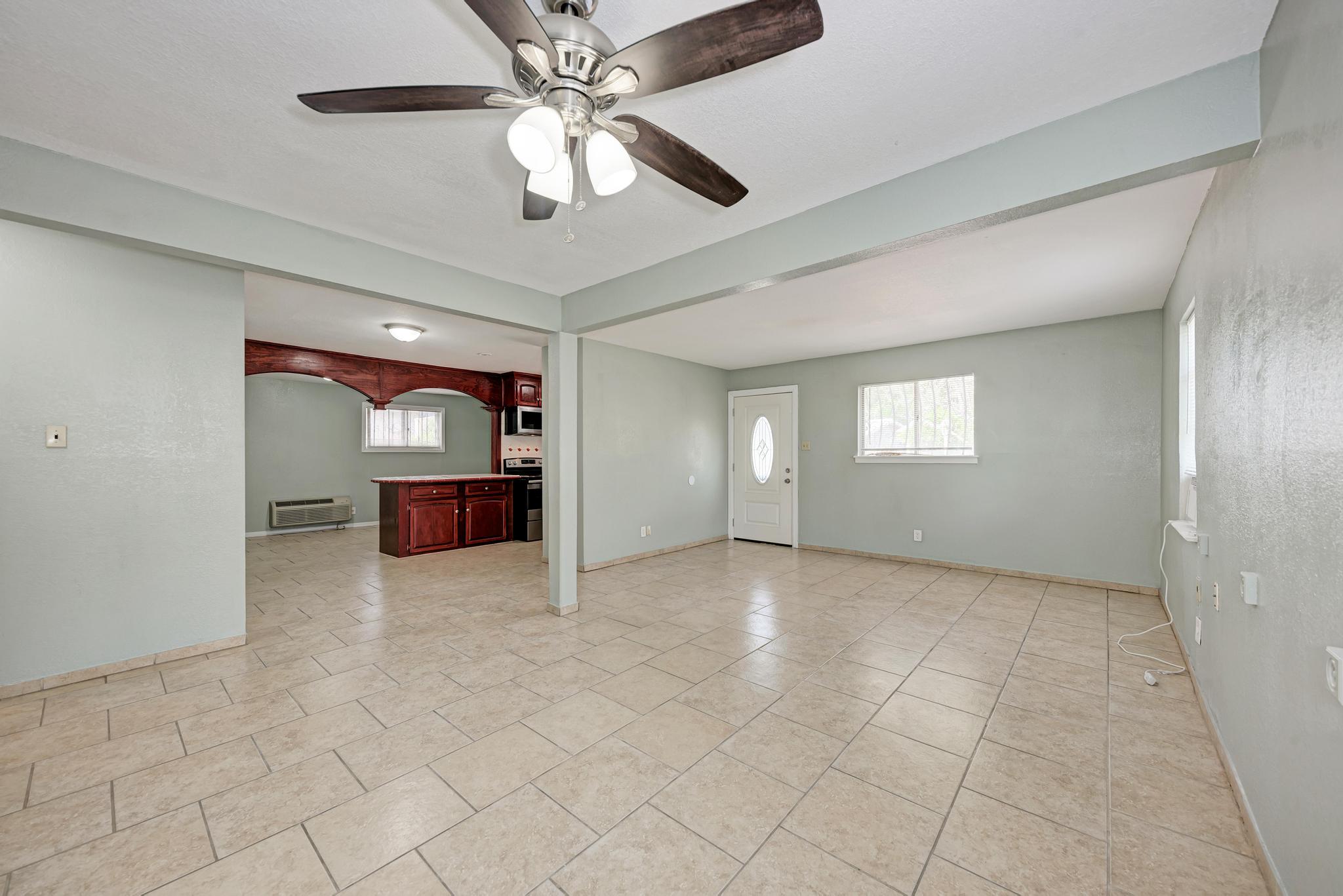 4701 Bandera Road Austin, TX 78721 - Photo 10 of 37