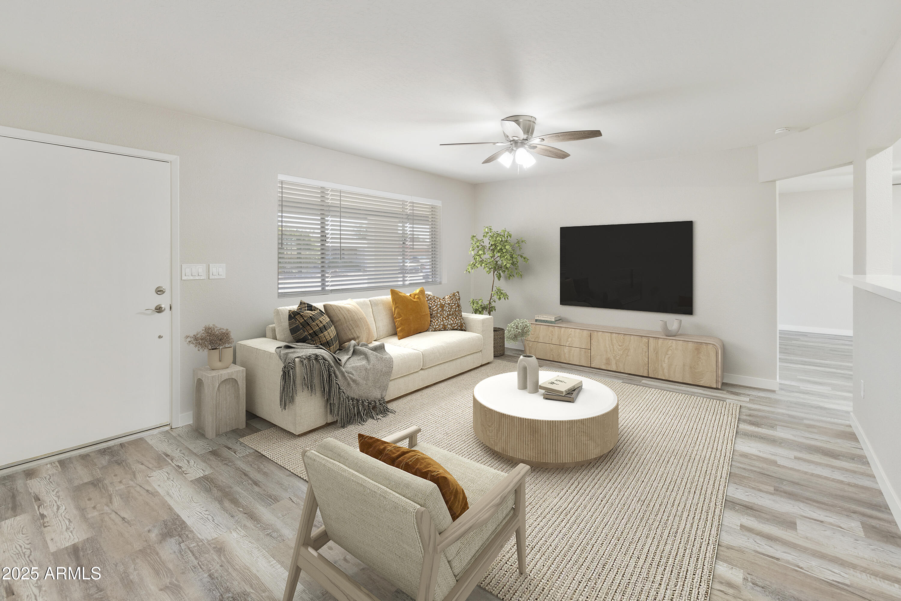 1346 South Main Drive Apache Junction, AZ 85120 - Photo 3 of 18 Living room_1