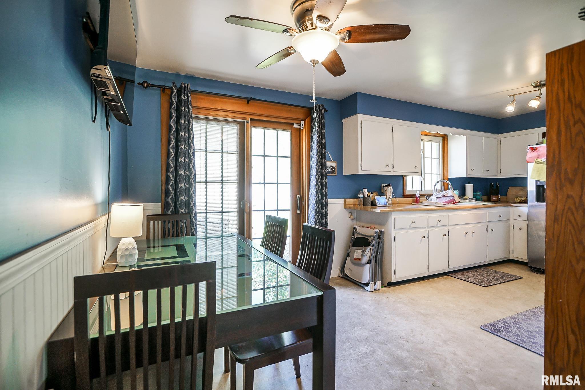16114 North Admiral Road Chillicothe, IL 61523 - Photo 7 of 35