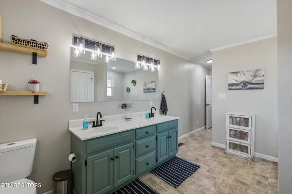 $425,000 | 2727 Kenwood Drive, Athens, TN 37303