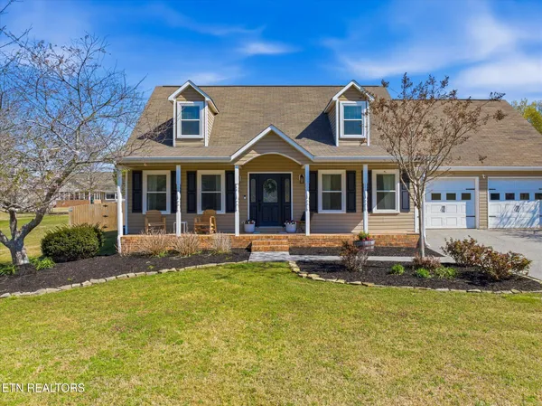 $425,000 | 2727 Kenwood Drive, Athens, TN 37303