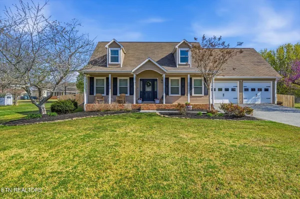 $425,000 | 2727 Kenwood Drive, Athens, TN 37303