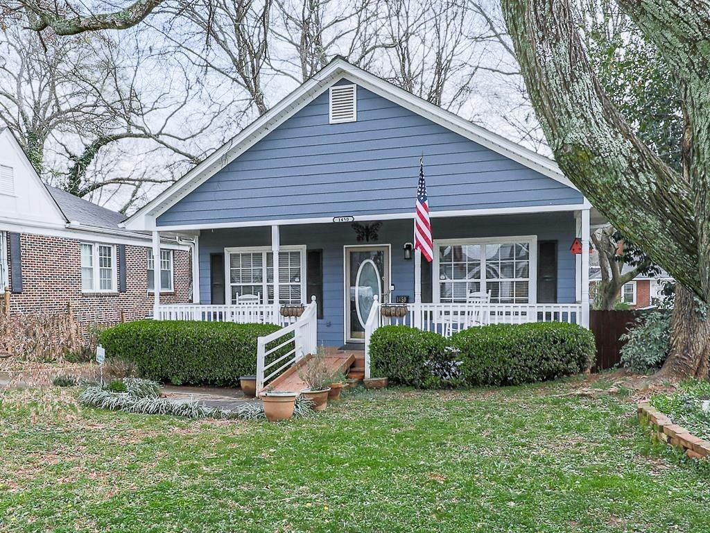 1450 Athens Avenue Southwest Atlanta, GA 30310 - Photo 27 of 35 a front view of a house with yard and green space