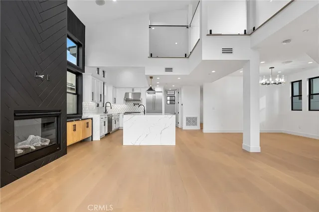 $2,479,000 | 110 South Irena Avenue, Unit A, Redondo Beach, CA 90277