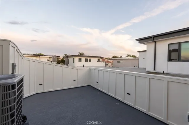 $2,479,000 | 110 South Irena Avenue, Unit A, Redondo Beach, CA 90277