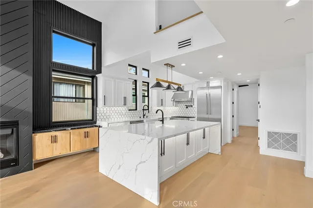 $2,479,000 | 110 South Irena Avenue, Unit A, Redondo Beach, CA 90277