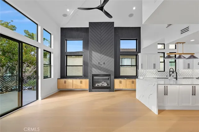 $2,479,000 | 110 South Irena Avenue, Unit A, Redondo Beach, CA 90277