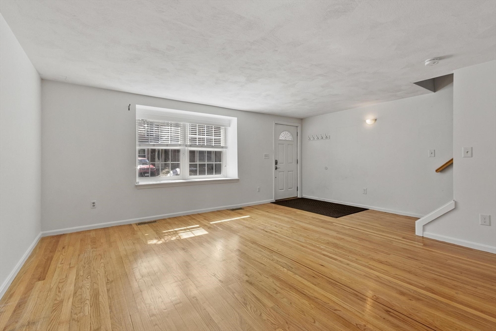 111 Brigham Street, Unit 11B Hudson, MA 01749 - Photo 14 of 34