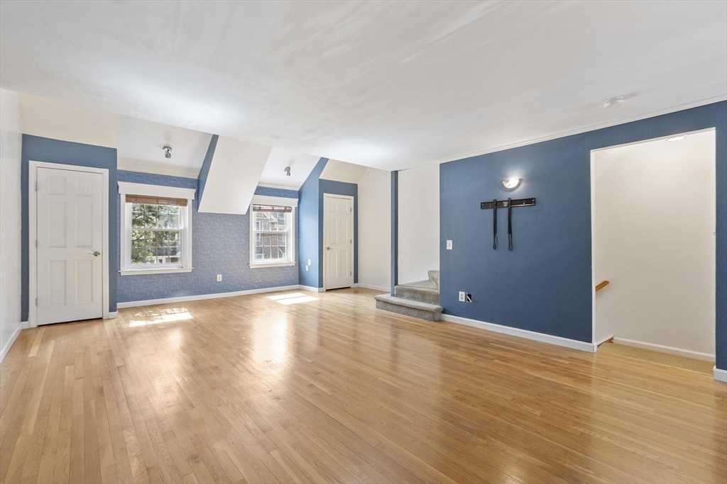 111 Brigham Street, Unit 11B Hudson, MA 01749 - Photo 4 of 34