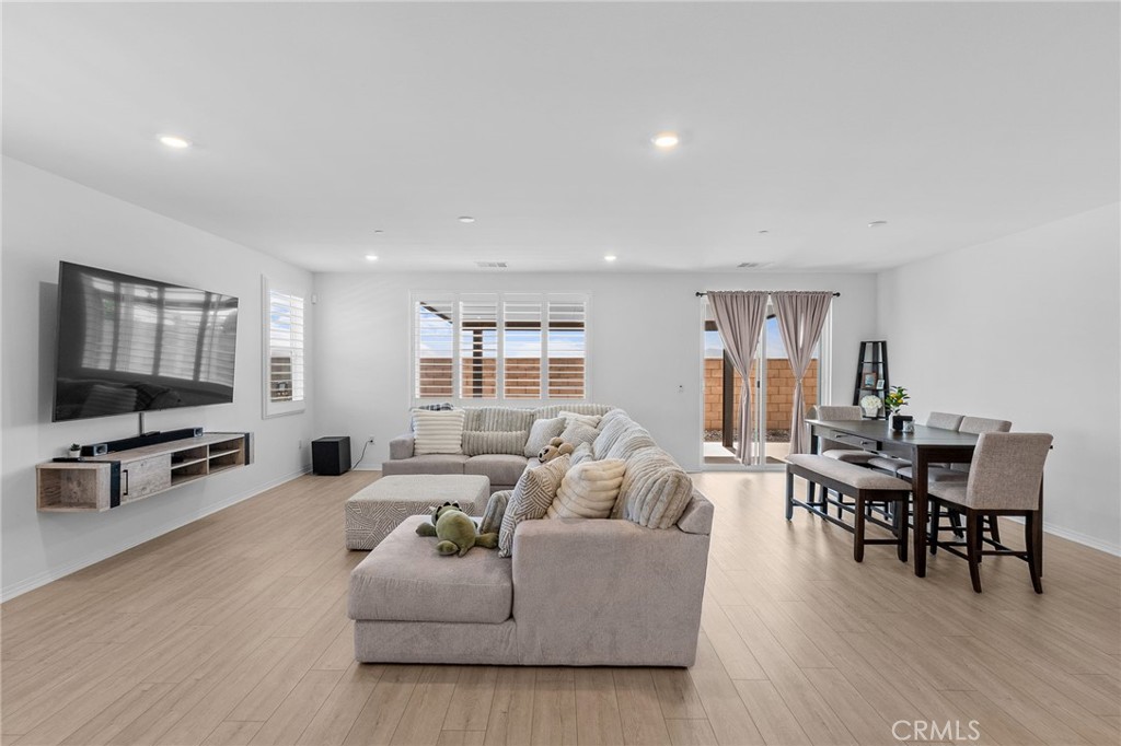 2431 Diamond Edge Road Perris, CA 92570 - Photo 12 of 30