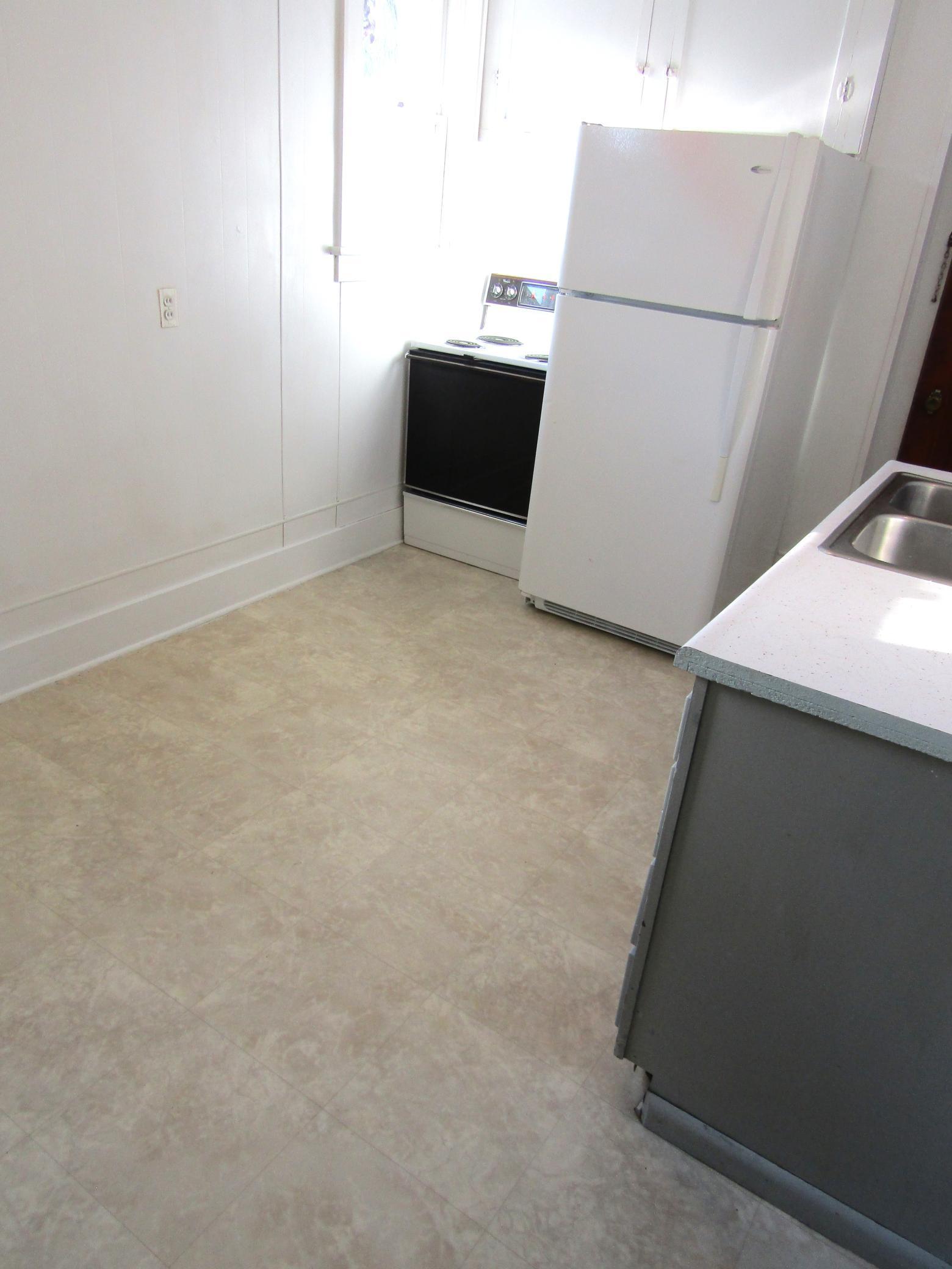 712 7th Street Dawson, MN 56232 - Photo 7 of 46