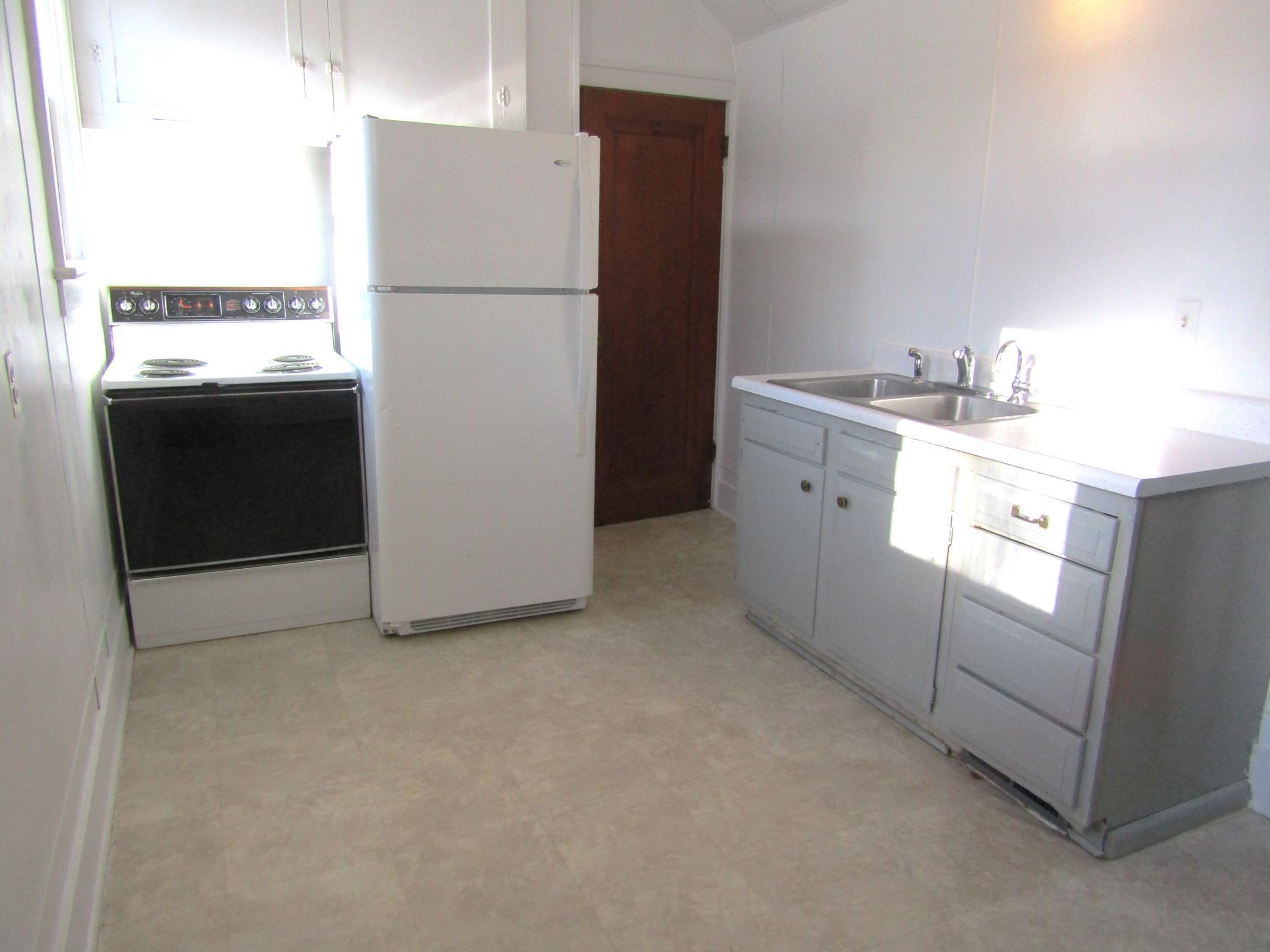 712 7th Street Dawson, MN 56232 - Photo 8 of 46