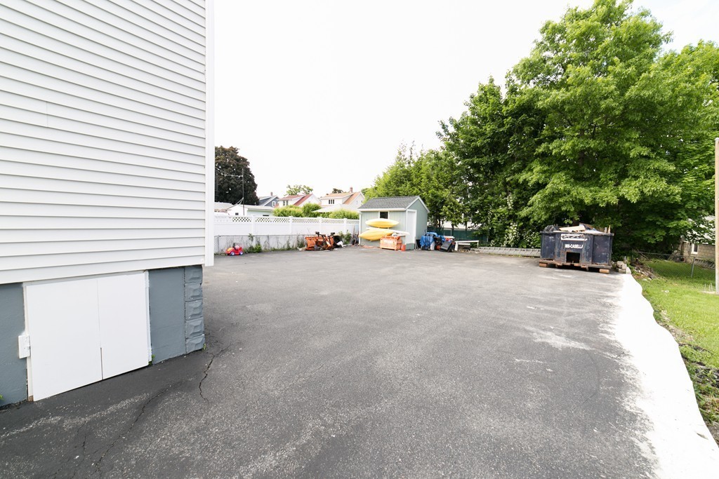366 Riverside Avenue Medford, MA 02155 - Photo 3 of 14 Gallery Image 3