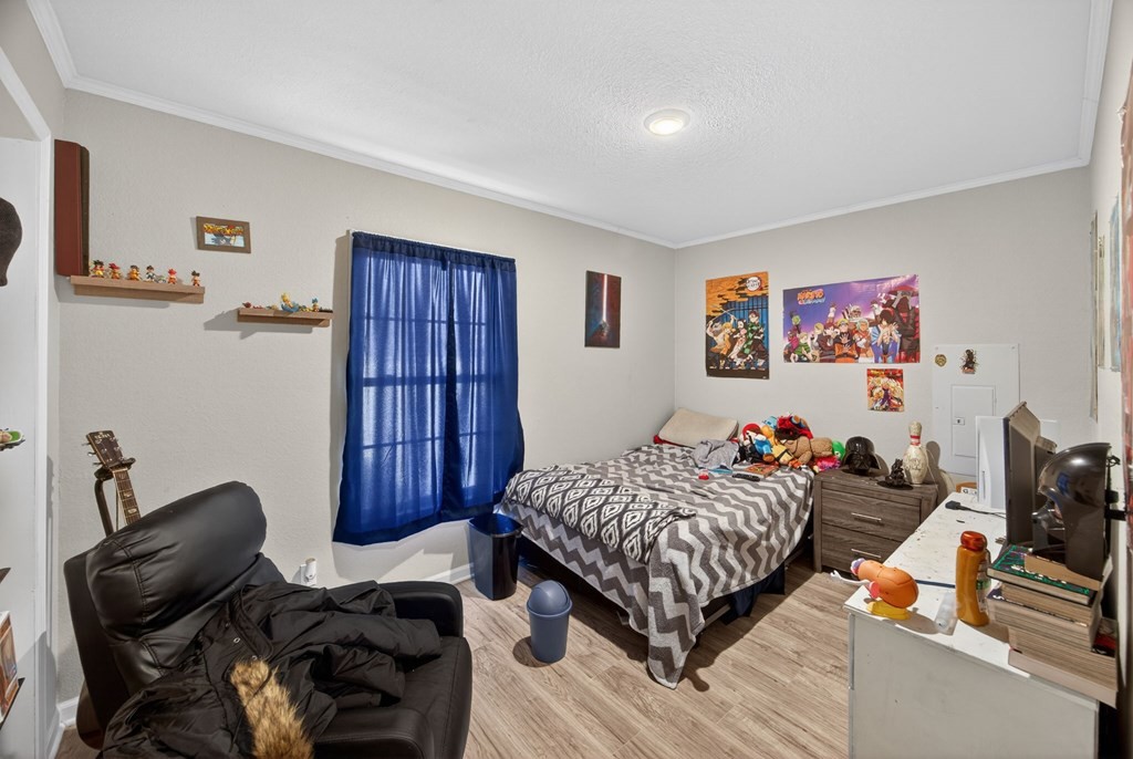 308 Allen's Chapel Road Smithville, TN 37166 - Photo 21 of 26 a bedroom with furniture and a closet