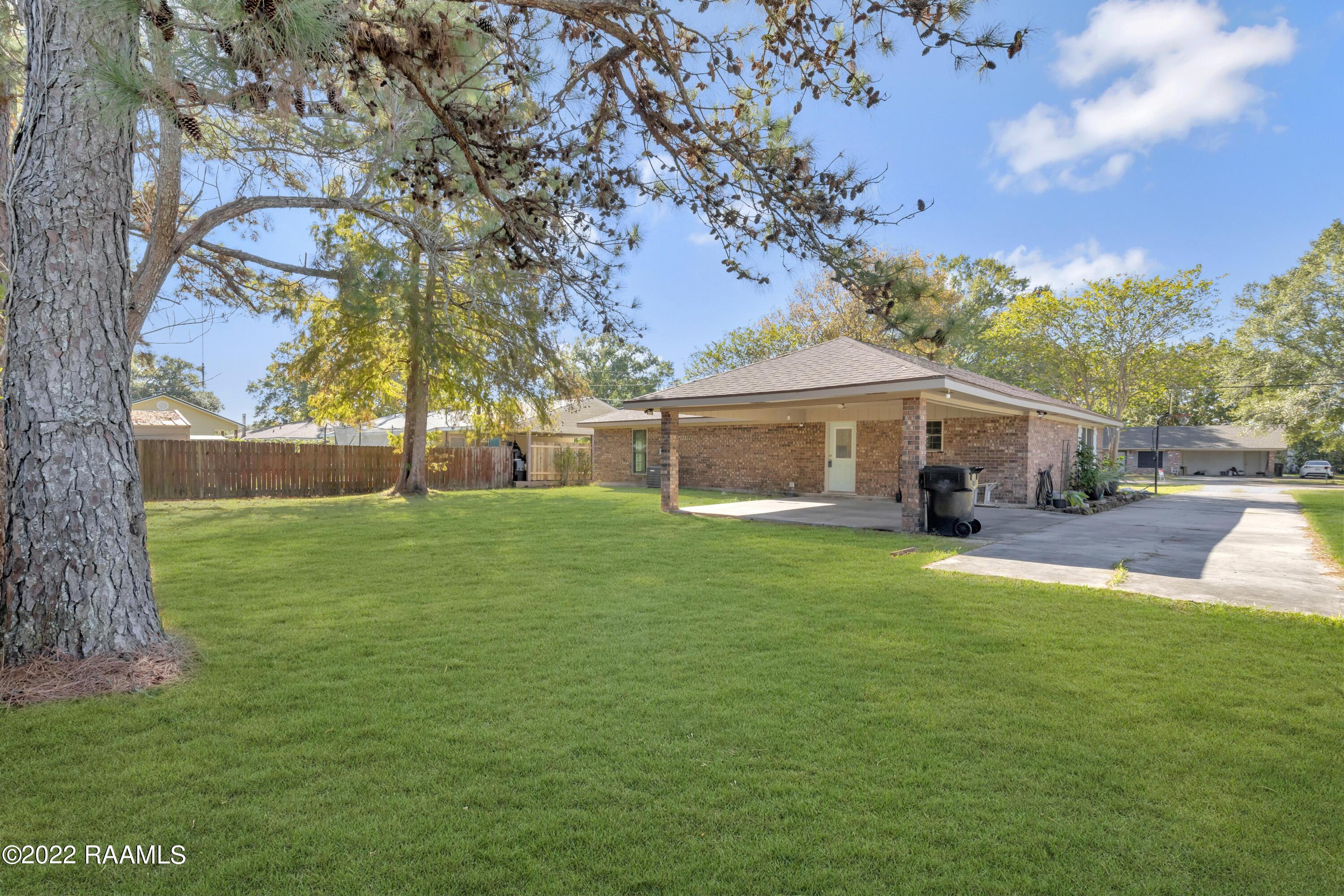 301 Interlude Road New Iberia, LA 70563 - Photo 29 of 34 Gallery Image 29
