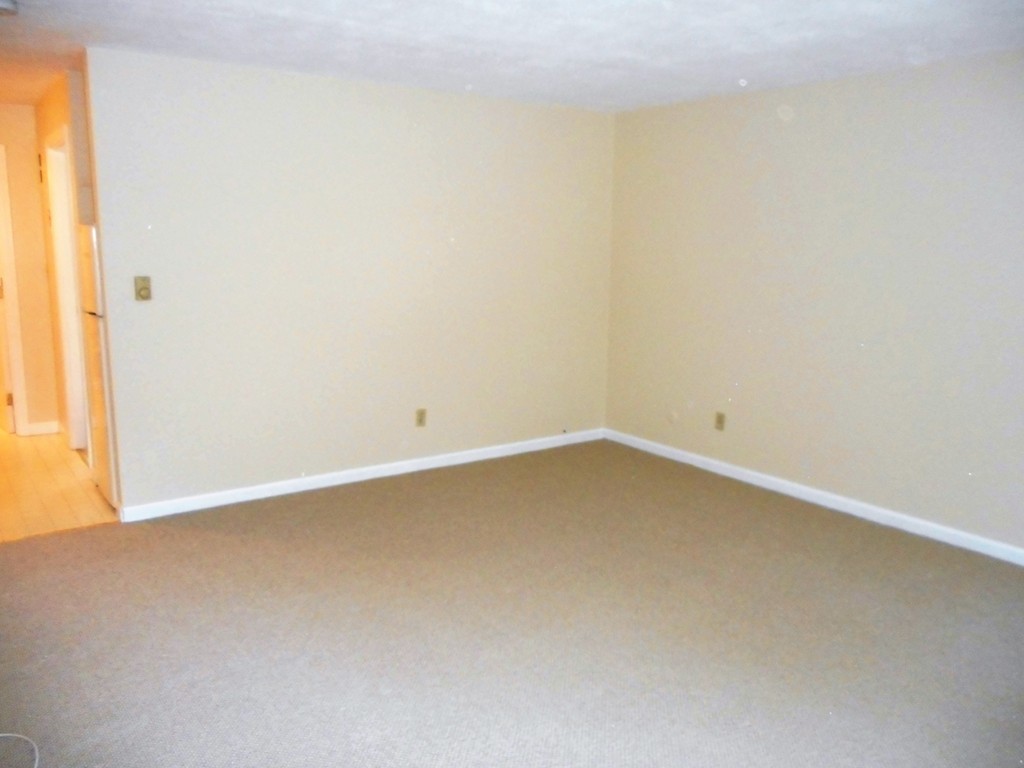35 Liberty Square Road, Unit B Boxborough, MA 01719 - Photo 4 of 17