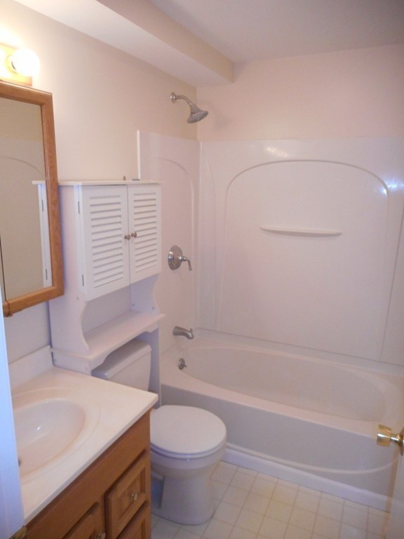 35 Liberty Square Road, Unit B Boxborough, MA 01719 - Photo 8 of 17
