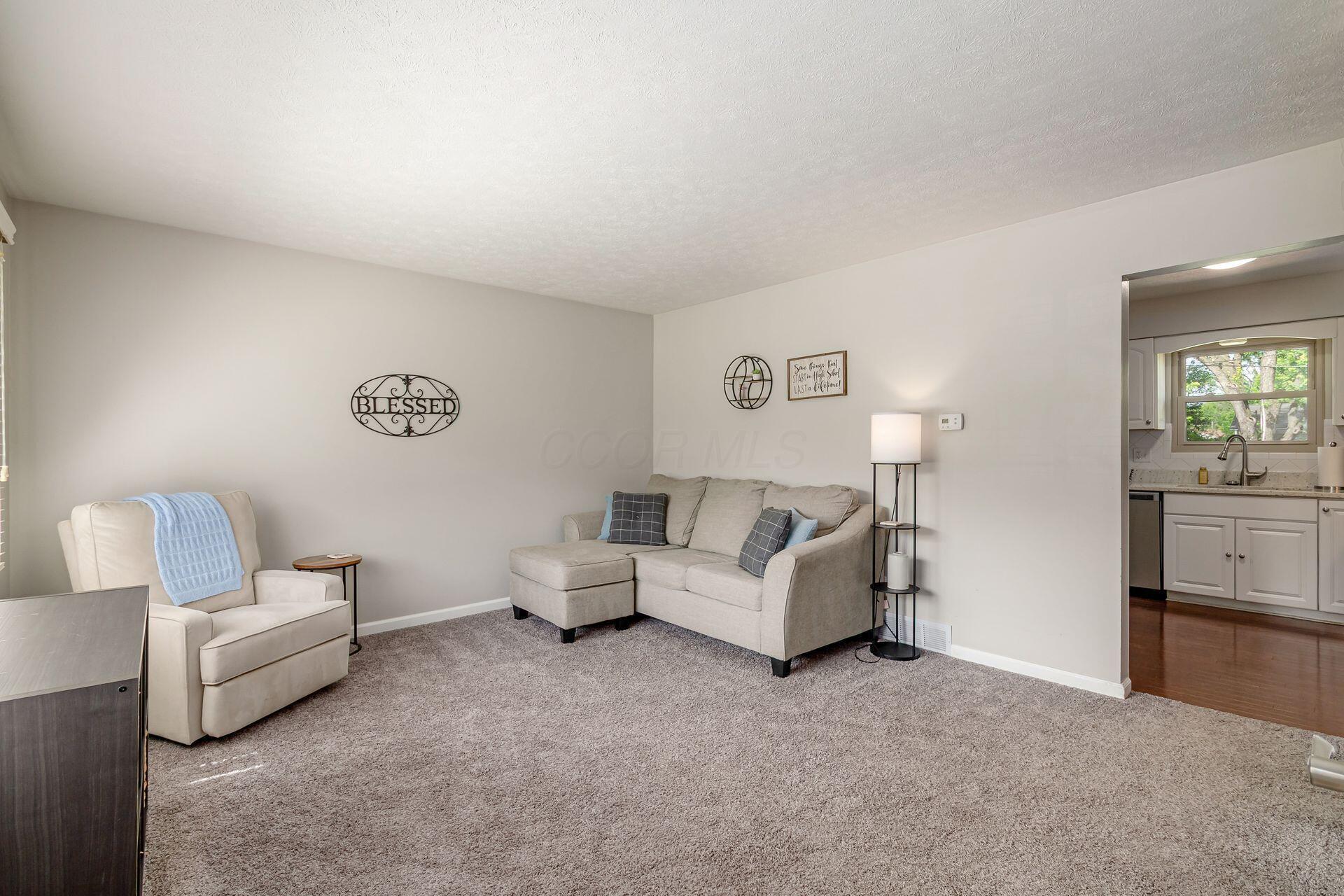 469 North Stygler Road Columbus, OH 43230 - Photo 6 of 34
