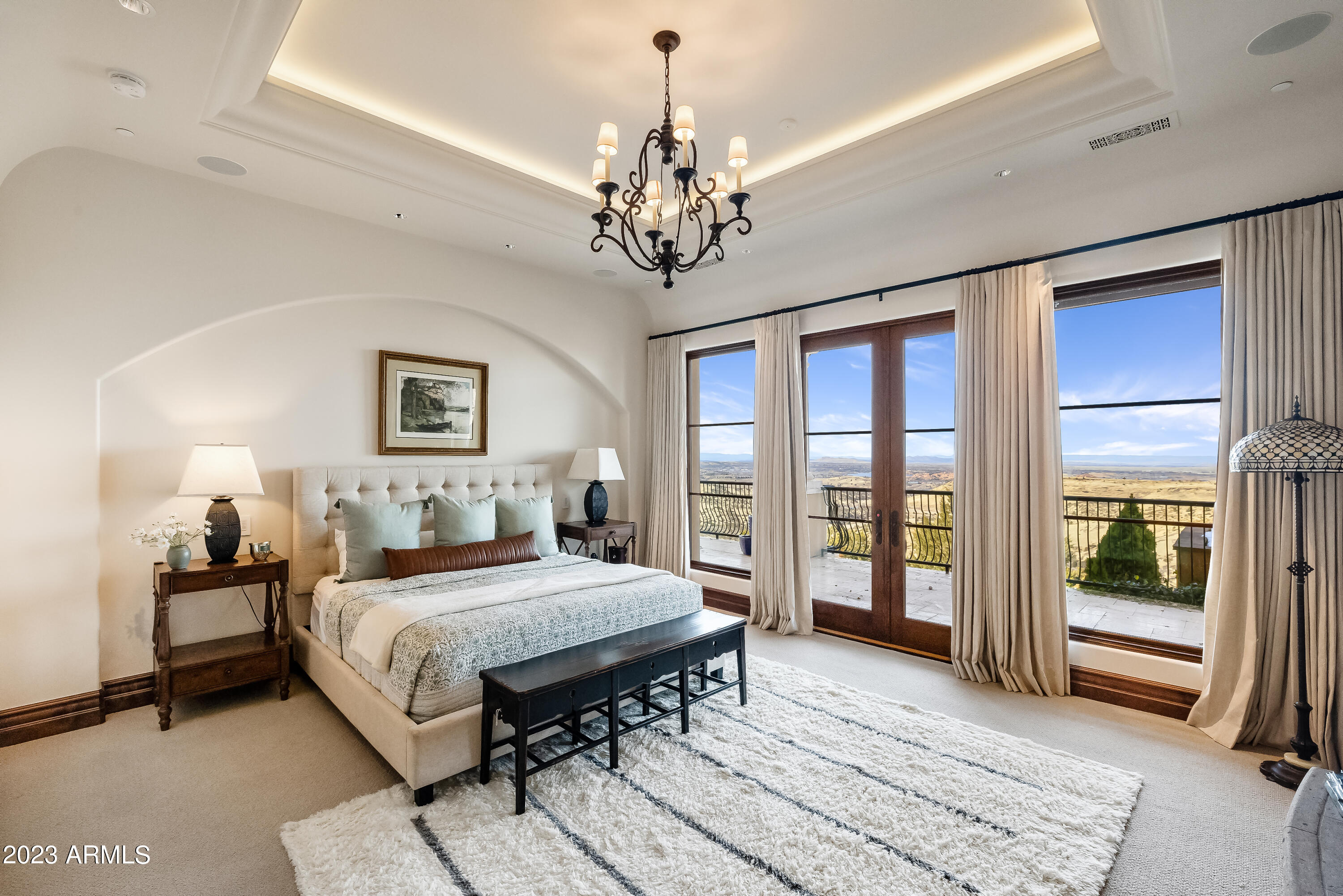 3350 Bar-Circle-A Road Prescott, AZ 86301 - Photo 35 of 76 Coved Ceiling Primary Suite