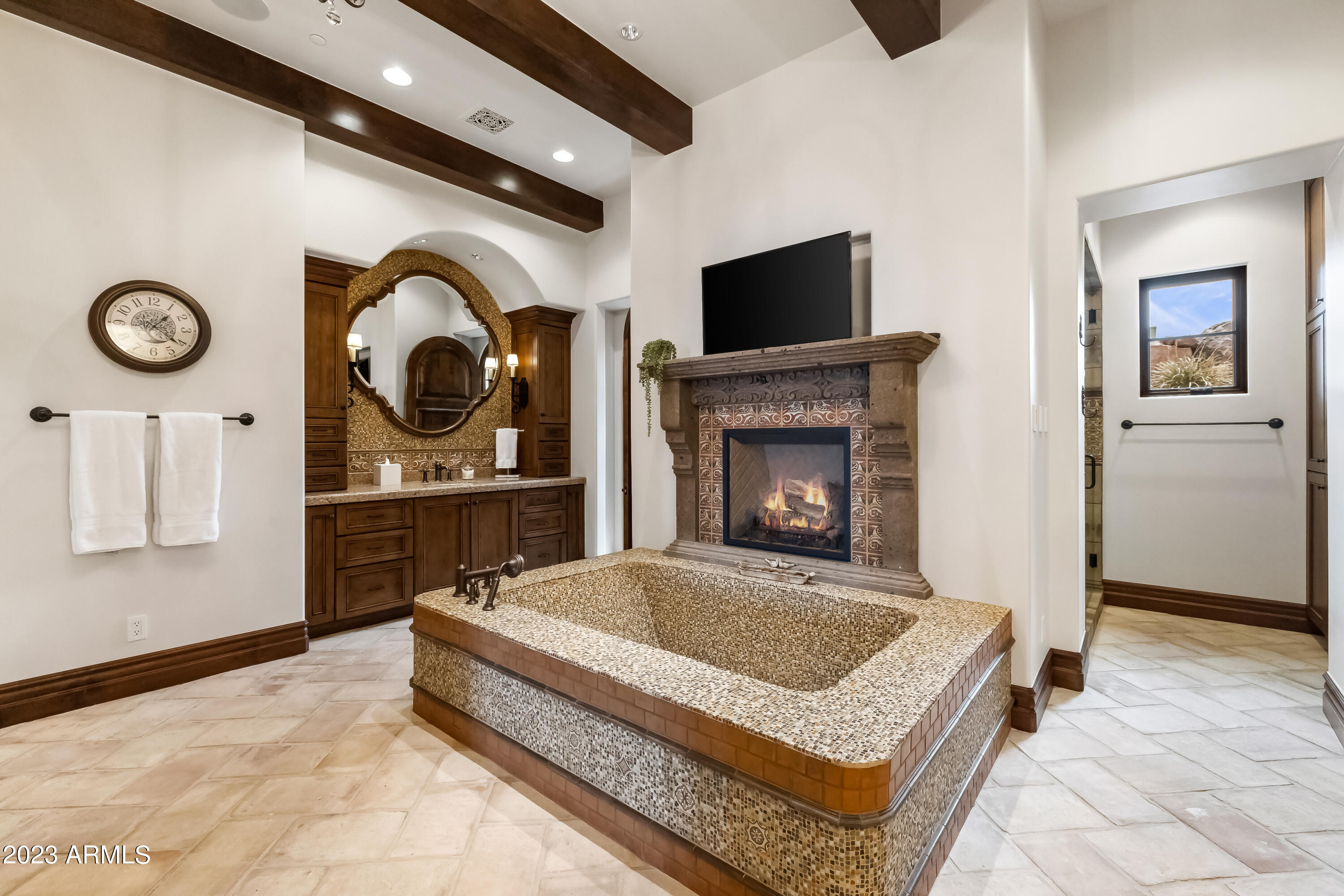 3350 Bar-Circle-A Road Prescott, AZ 86301 - Photo 42 of 76 His and Hers Vanity Areas