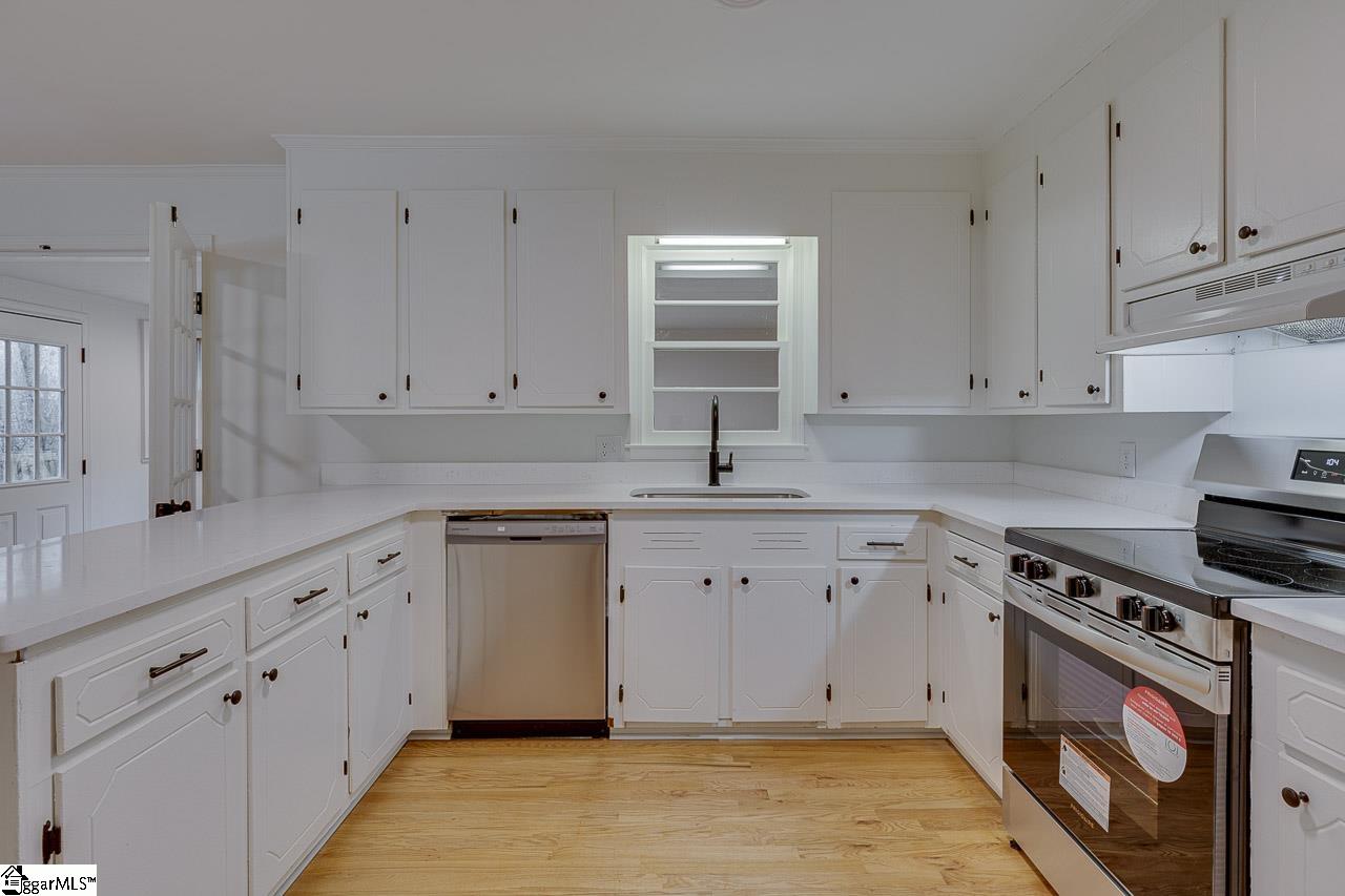 2303 Poplar Lane Anderson, SC 29621 - Photo 12 of 29 Gallery Image 12