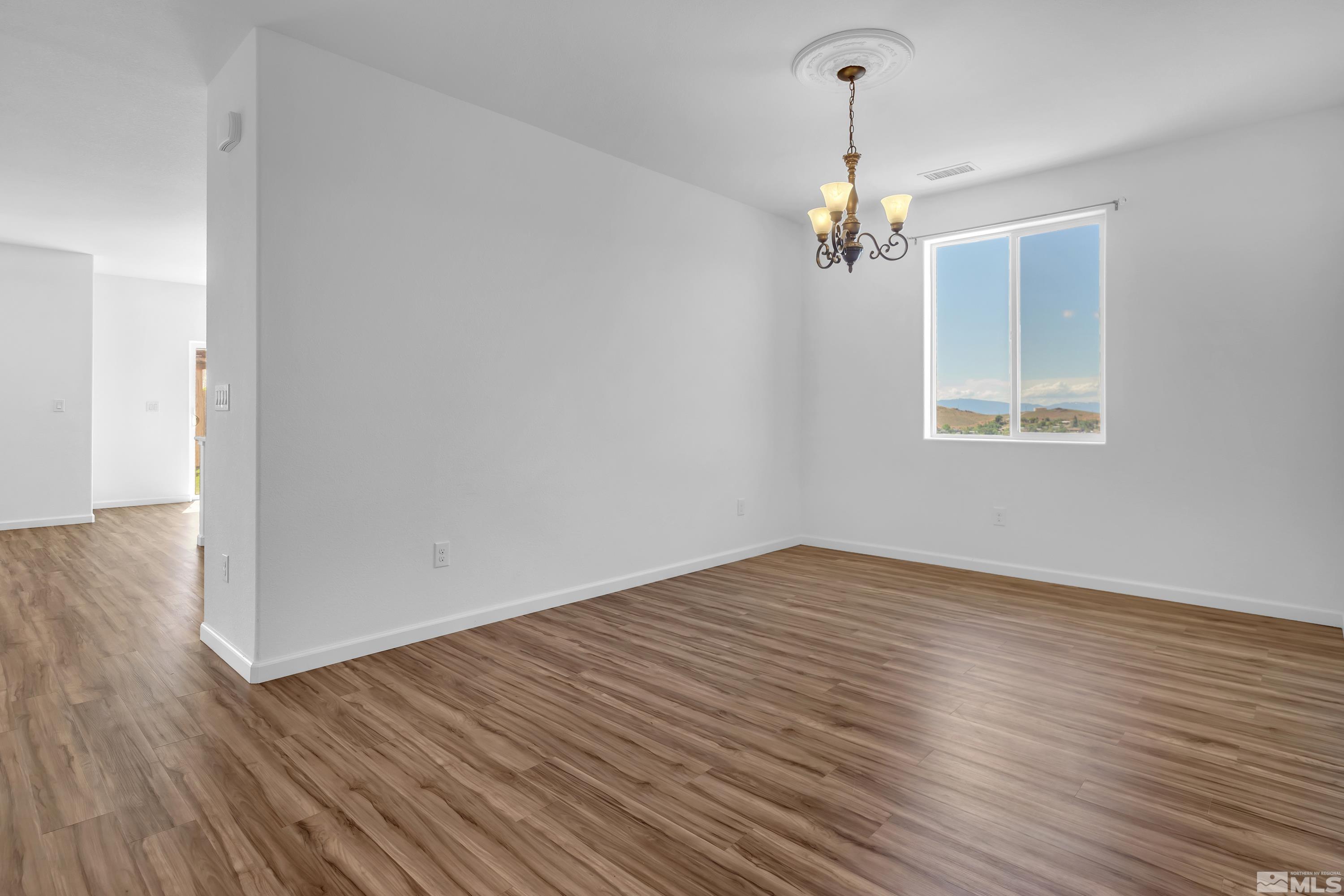 481 Scenic Ridge Drive Reno, NV 89506 - Photo 6 of 39 Photo 6