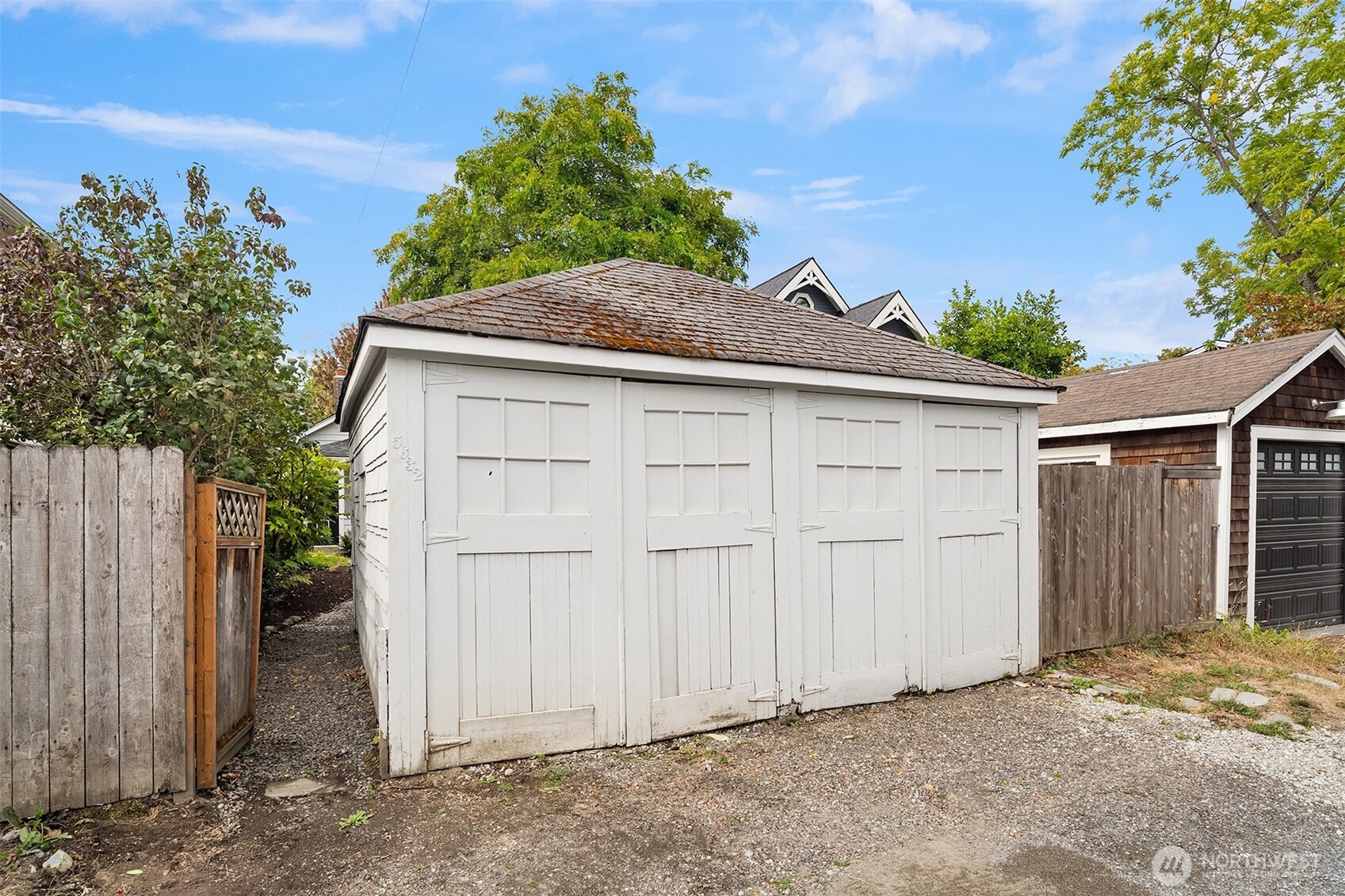 5632 Keystone Place North Seattle, WA 98103 - Photo 17 of 36 Gallery Image 17
