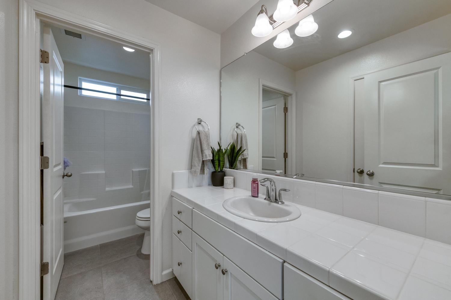 836 Winchell Way West Madera, CA 93636 - Photo 16 of 40