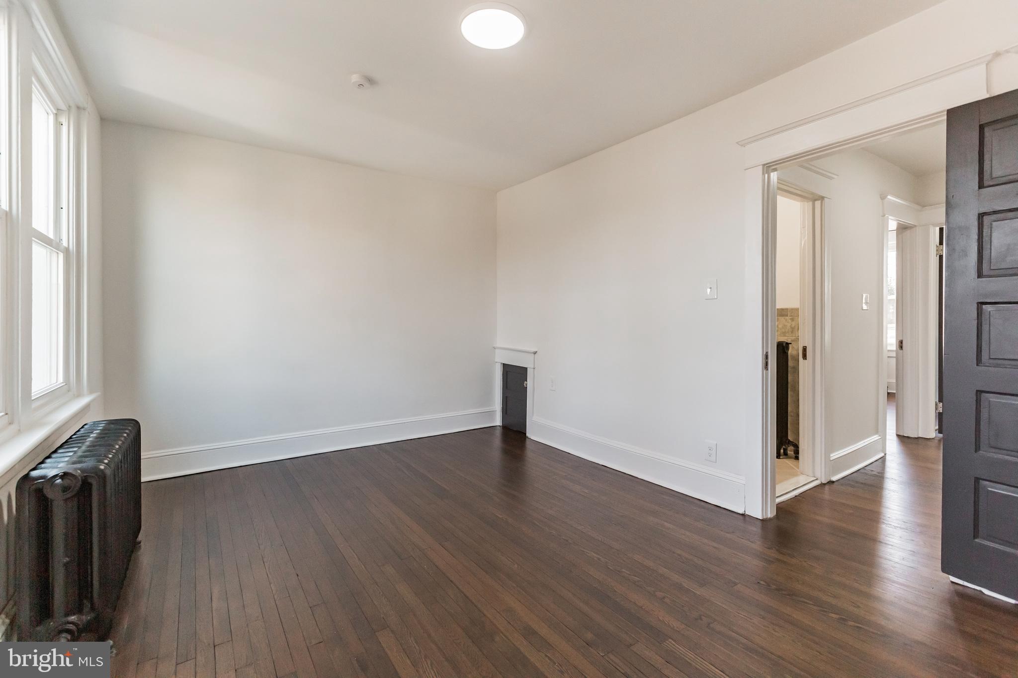 924 Atwood Road Philadelphia, PA 19151 - Photo 8 of 30 Gallery Image 8