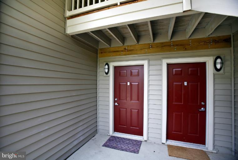 1785 Jonathan Way, Unit 1785A Reston, VA 20190 - Photo 17 of 23 Exterior (Front)