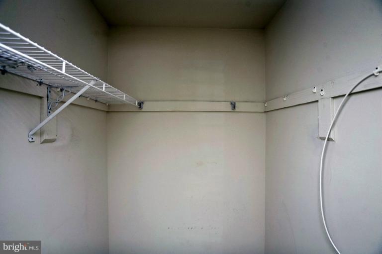 Bedroom (Master)