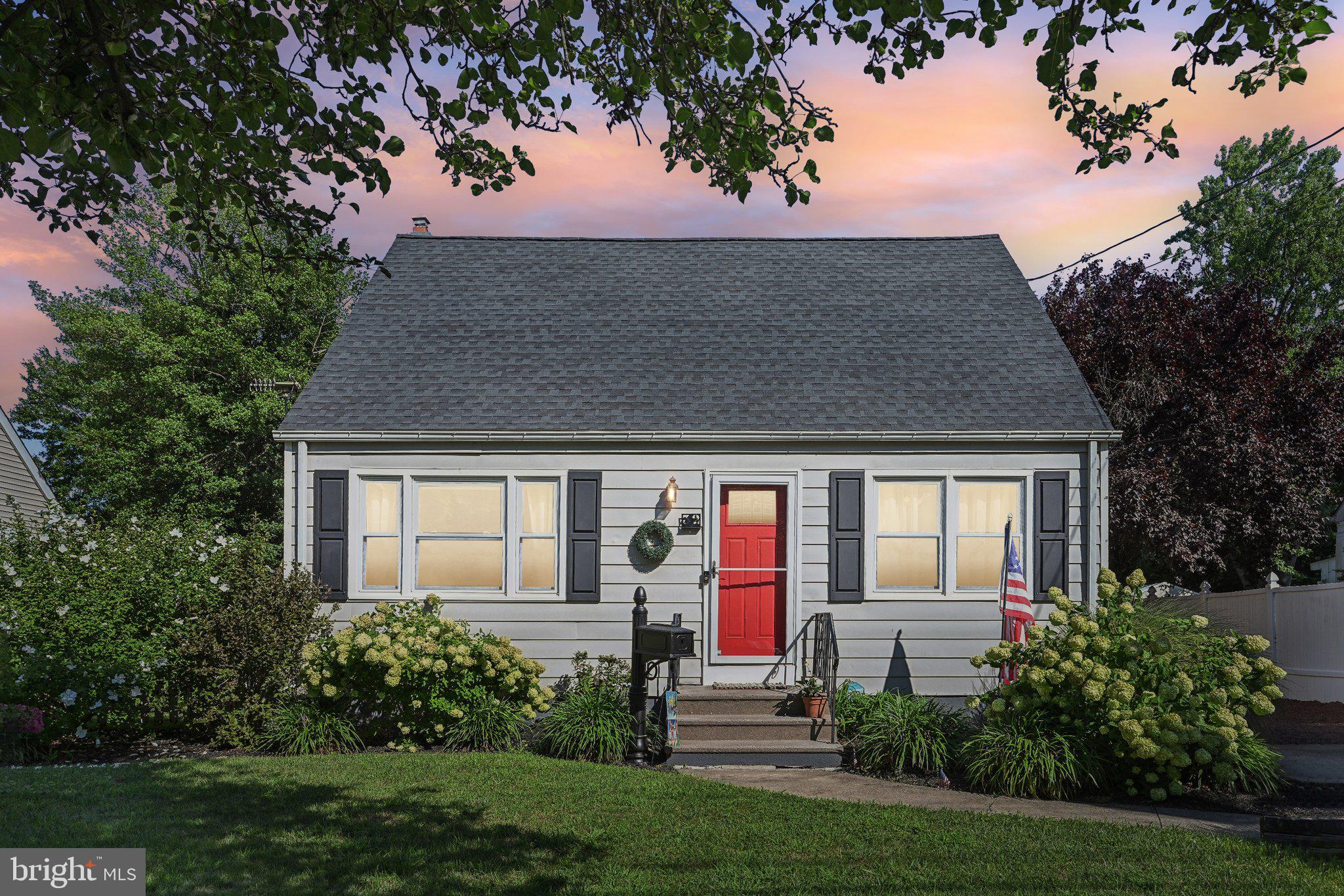 32 Brockton Road Hamilton, NJ 08619 - Photo 1 of 47